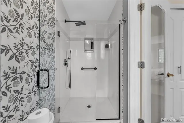 7815 Red Rock Circle Larkspur, CO 80118