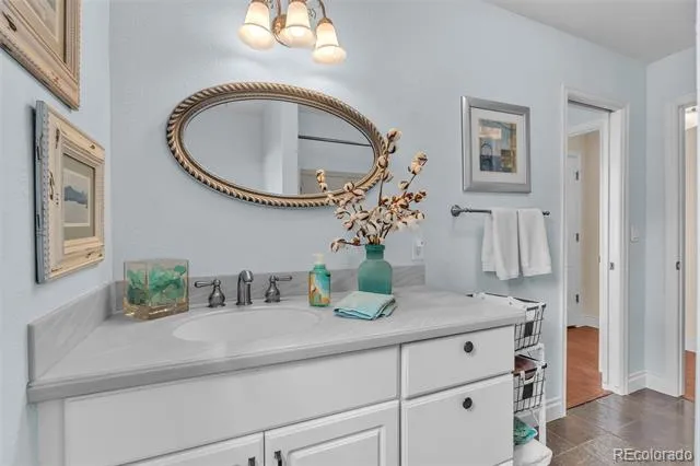7815 Red Rock Circle Larkspur, CO 80118