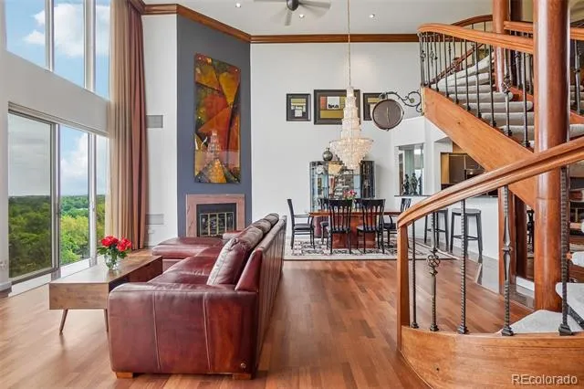 1900 E Girard Place #901 Englewood, CO 80113