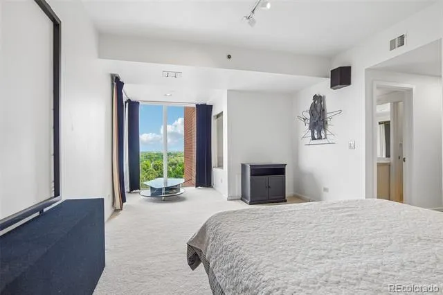 1900 E Girard Place #901 Englewood, CO 80113