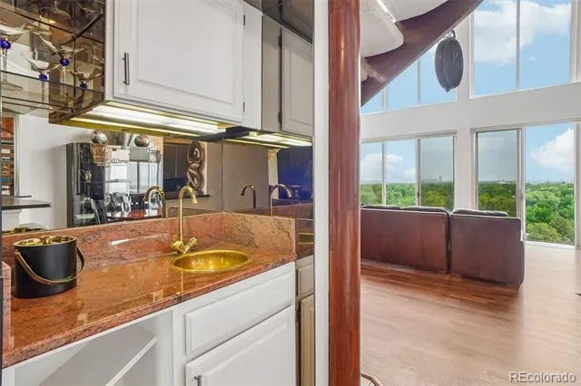 1900 E Girard Place #901 Englewood, CO 80113