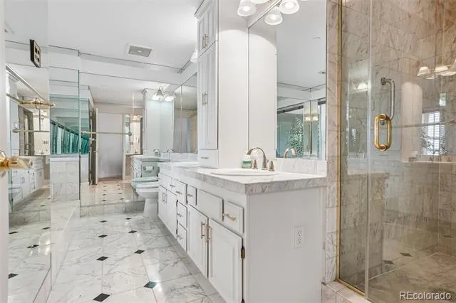 1900 E Girard Place #901 Englewood, CO 80113