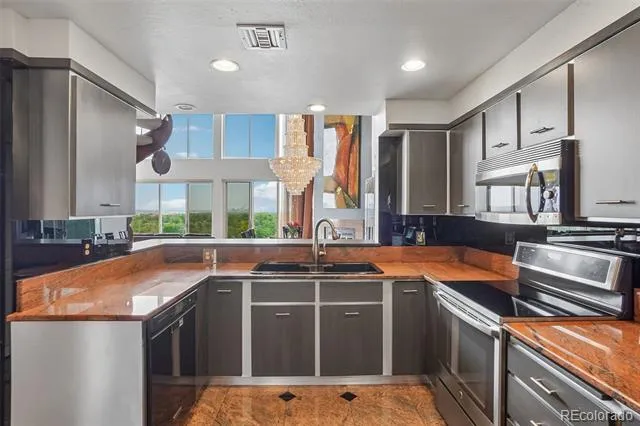 1900 E Girard Place #901 Englewood, CO 80113