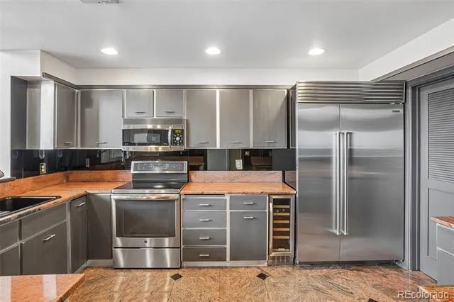 1900 E Girard Place #901 Englewood, CO 80113
