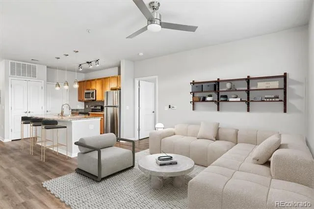 10184 Park Meadows Drive #1303 Lone Tree, CO 80124
