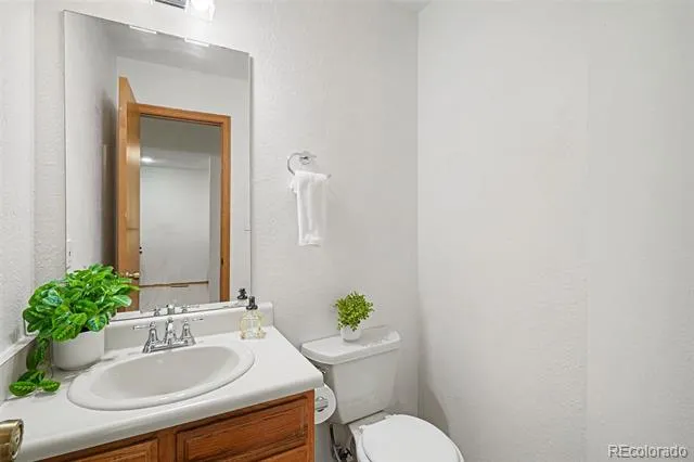 1050 Magic Lamp Way #E Monument, CO 80132
