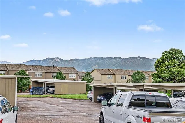 1050 Magic Lamp Way #E Monument, CO 80132