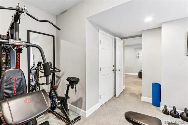 22537 E Union Circle Aurora, CO 80015
