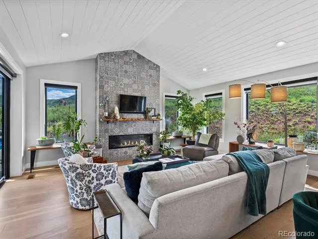 6560 Crestbrook Drive Morrison, CO 80465