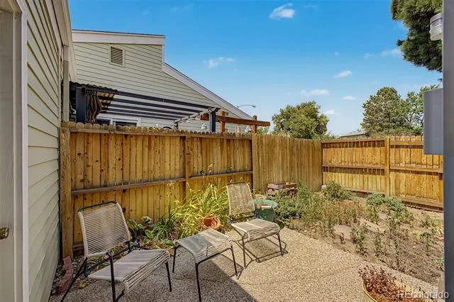 16425 E Radcliff Place #B Aurora, CO 80015