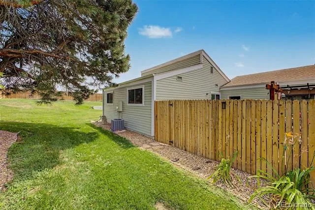 16425 E Radcliff Place #B Aurora, CO 80015