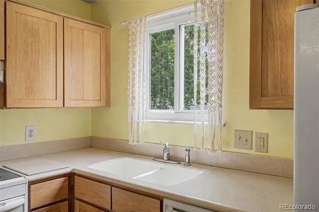 16425 E Radcliff Place #B Aurora, CO 80015