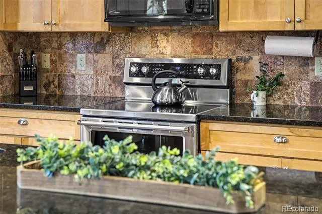 400 Valley Crescent Street Palmer Lake, CO 80133