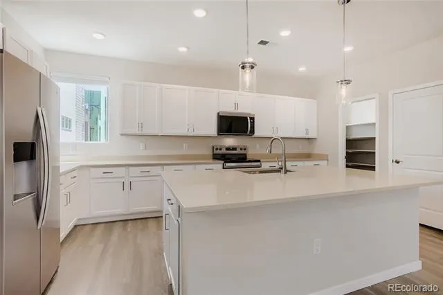 9200 E 47th Avenue #103 Denver, CO 80238