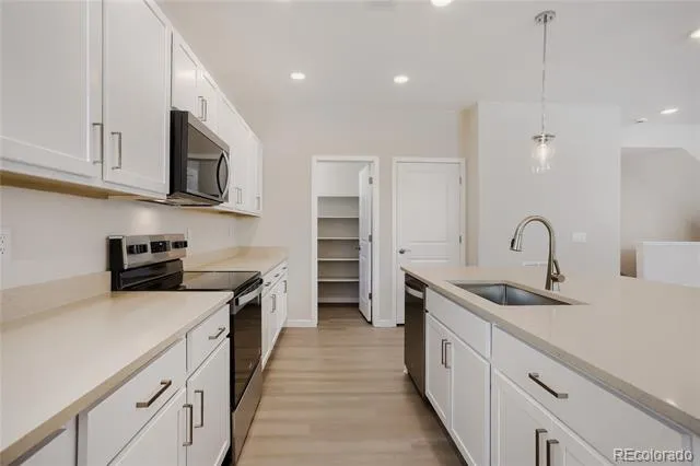 9200 E 47th Avenue #103 Denver, CO 80238