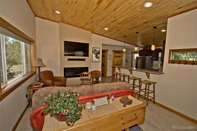 3421 Camino Del Rey Crestone, CO 81131