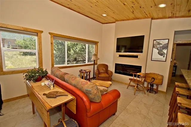 3421 Camino Del Rey Crestone, CO 81131