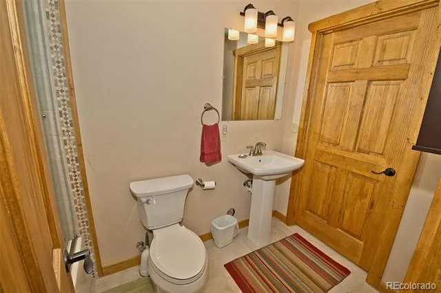 3421 Camino Del Rey Crestone, CO 81131