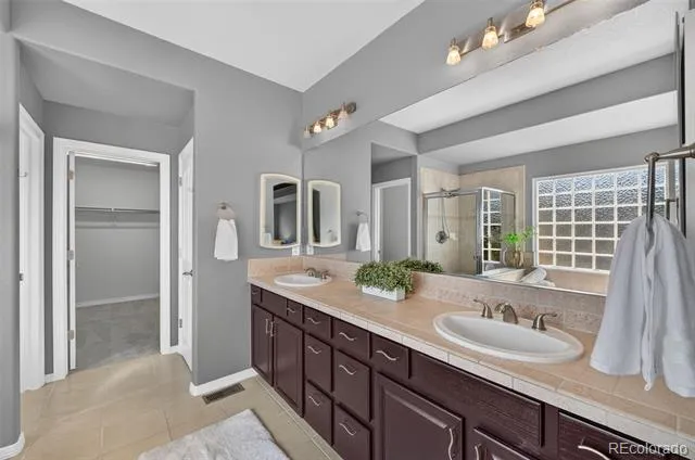 7282 S Rome Street Aurora, CO 80016