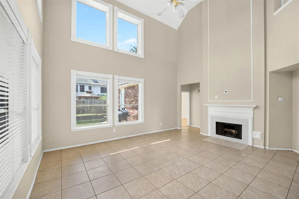 10038 Katherine Court Houston, TX 77089