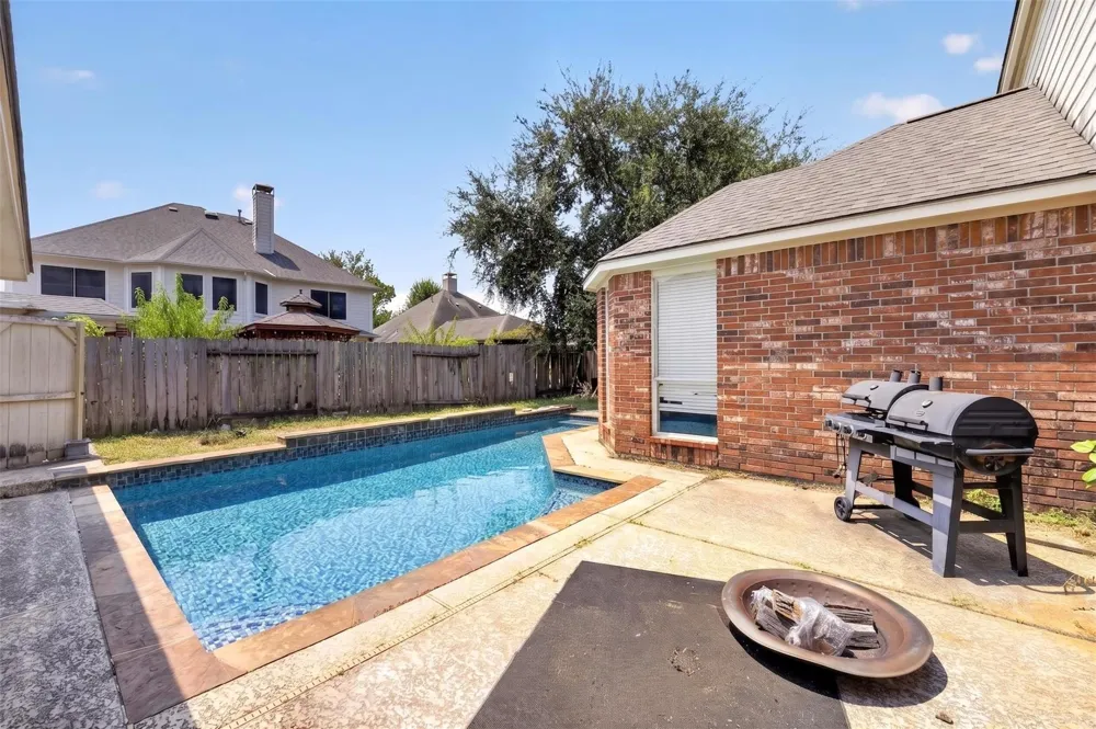 10038 Katherine Court Houston, TX 77089