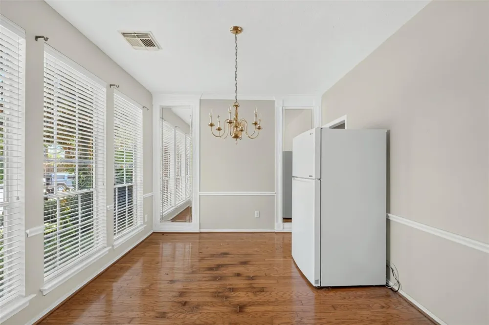 10038 Katherine Court Houston, TX 77089