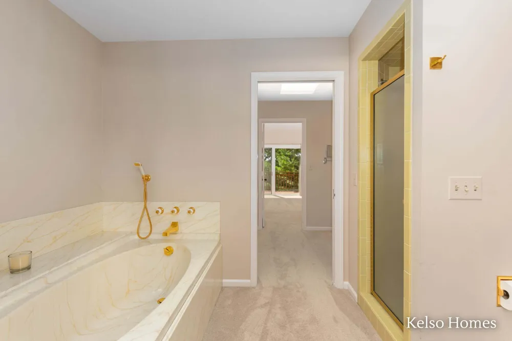 2452 Holtman Drive NE Grand Rapids, MI 49525