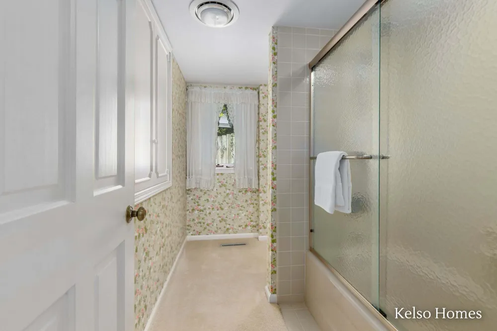 2452 Holtman Drive NE Grand Rapids, MI 49525