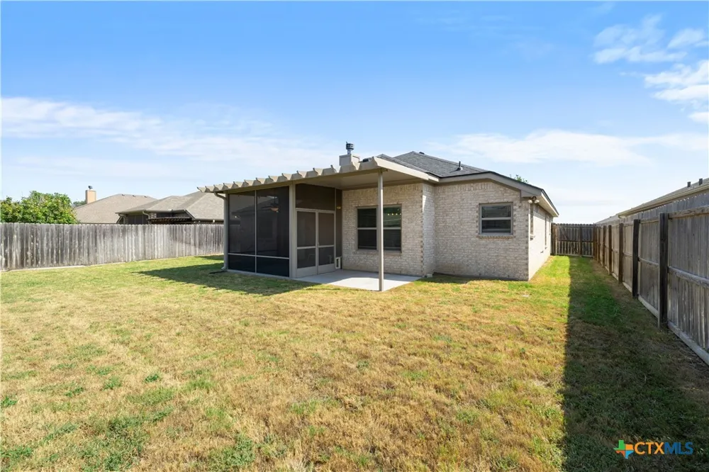 1818 Broken Shoe Trail Temple, TX 76502