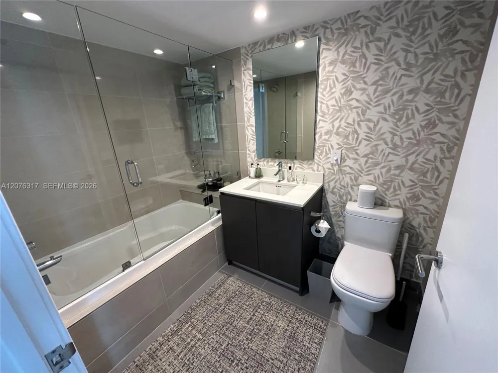 6620 Indian Creek Dr #505 Miami Beach, FL 33141