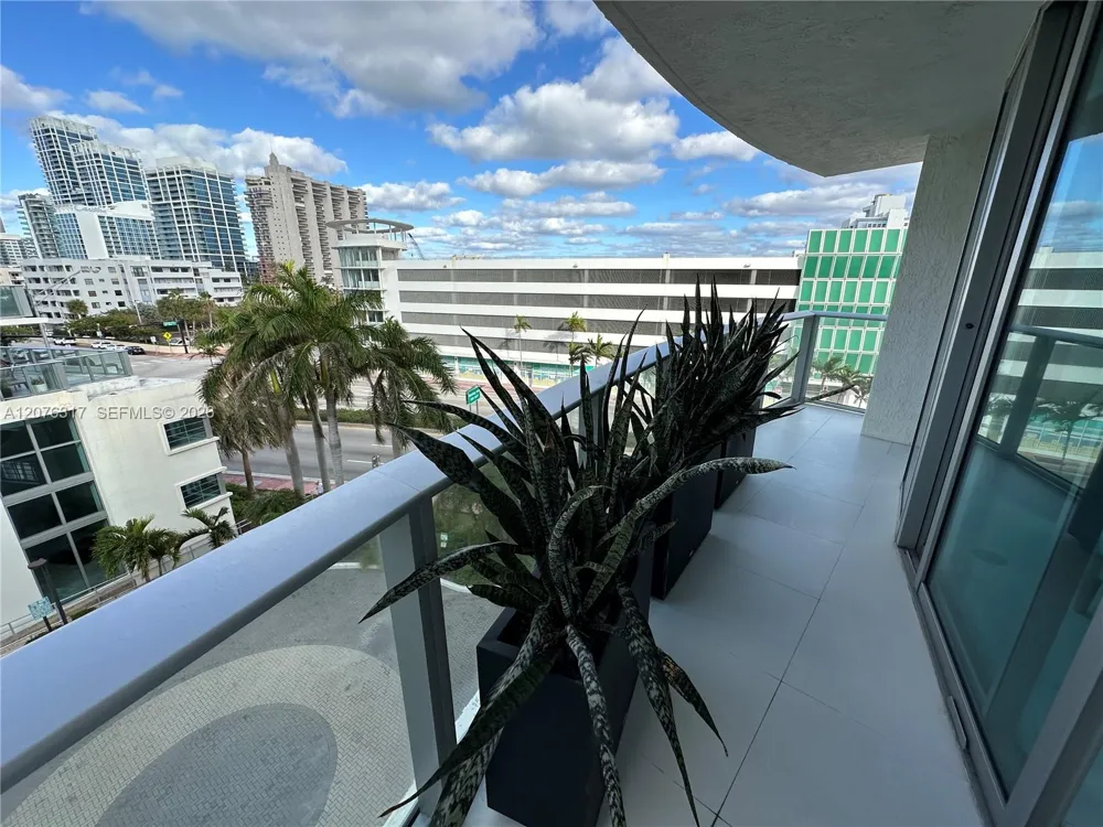 6620 Indian Creek Dr #505 Miami Beach, FL 33141