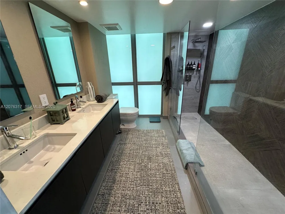 6620 Indian Creek Dr #505 Miami Beach, FL 33141