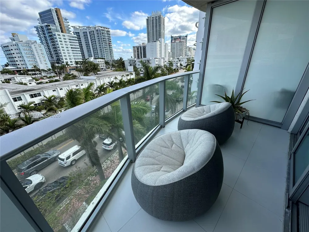 6620 Indian Creek Dr #505 Miami Beach, FL 33141