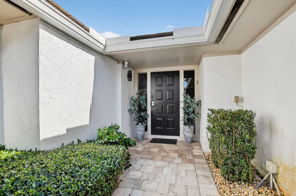 20484 Linksview Way Boca Raton, FL 33434