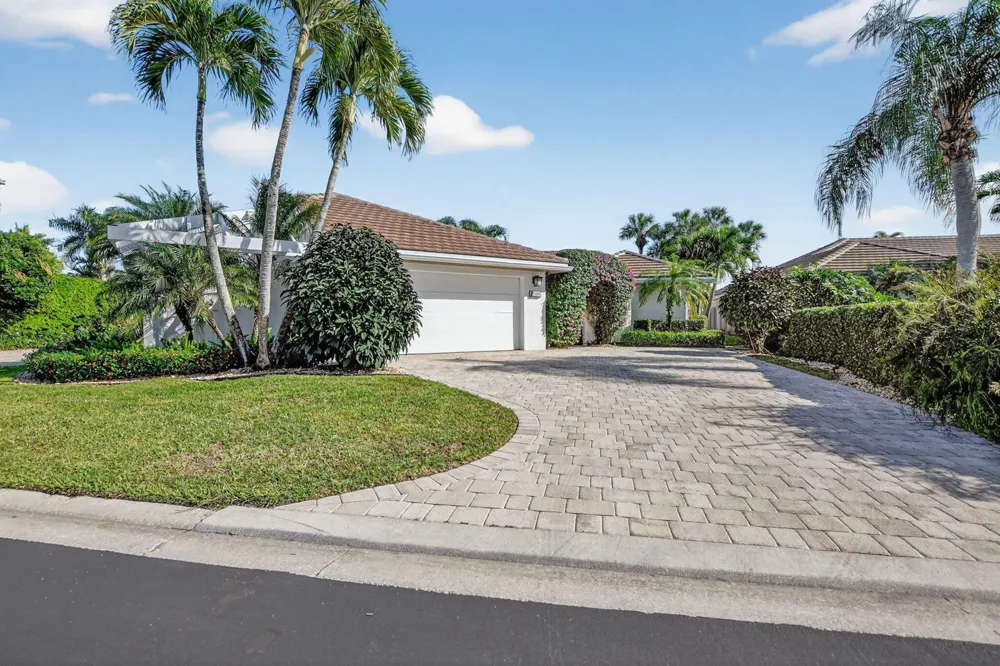 20484 Linksview Way Boca Raton, FL 33434
