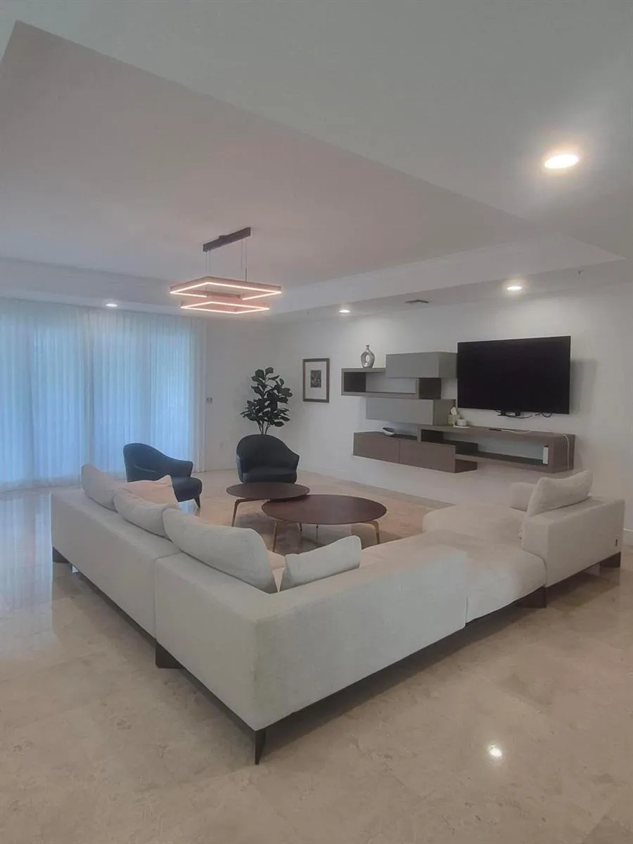 71 Isle Of Venice Drive #71 Fort Lauderdale, FL 33301