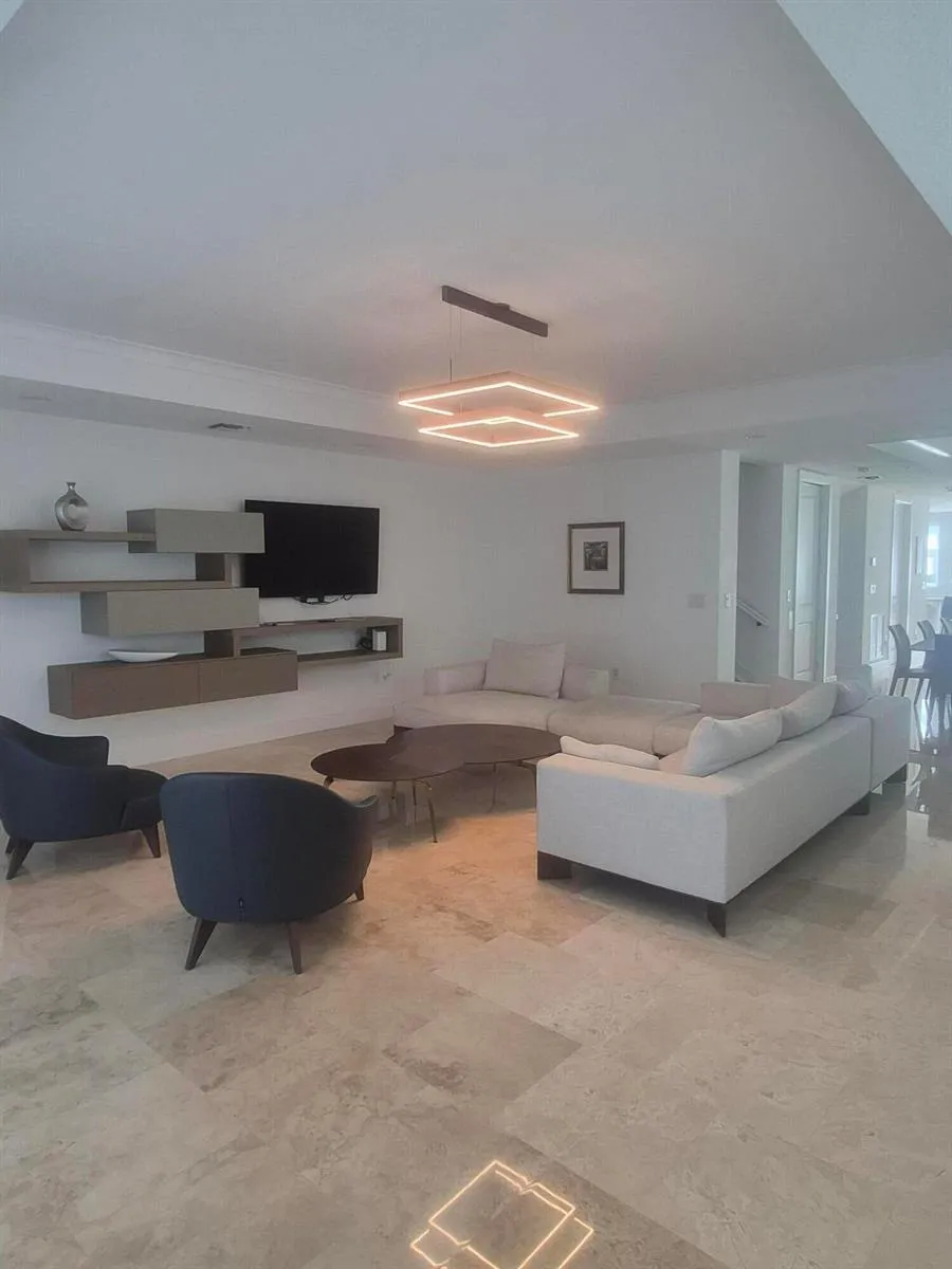 71 Isle Of Venice Drive #71 Fort Lauderdale, FL 33301