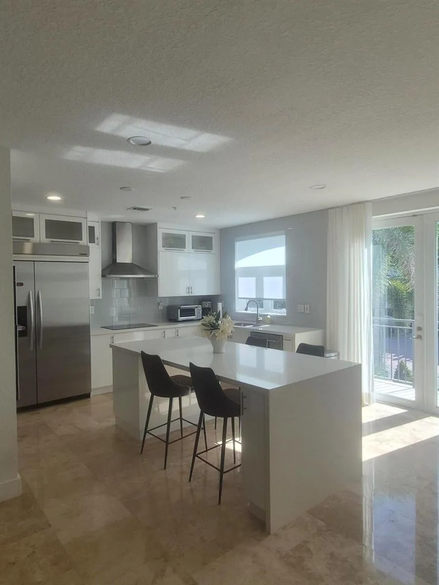 71 Isle Of Venice Drive #71 Fort Lauderdale, FL 33301