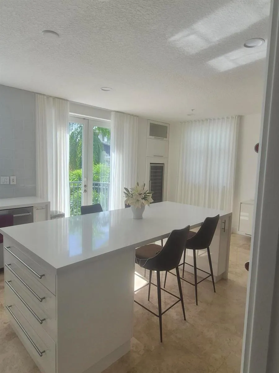 71 Isle Of Venice Drive #71 Fort Lauderdale, FL 33301