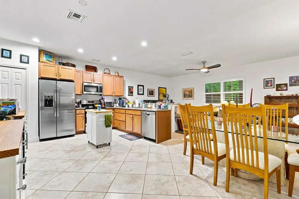 953 NE Trailside Run Port St. Lucie, FL 34983