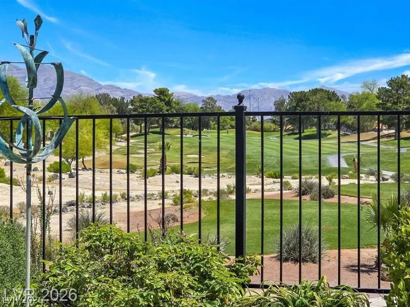 5396 Painted Sunrise Drive Las Vegas, NV 89149