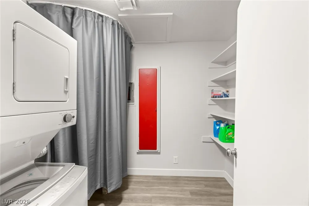 615 S 10th Street #A Las Vegas, NV 89101