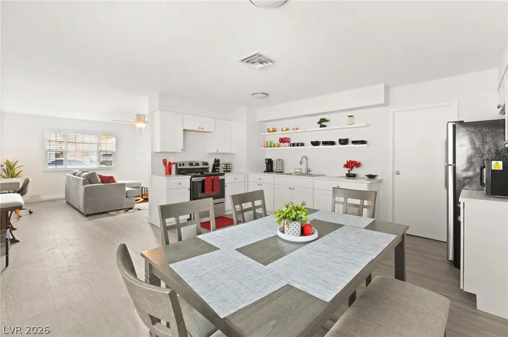 615 S 10th Street #A Las Vegas, NV 89101