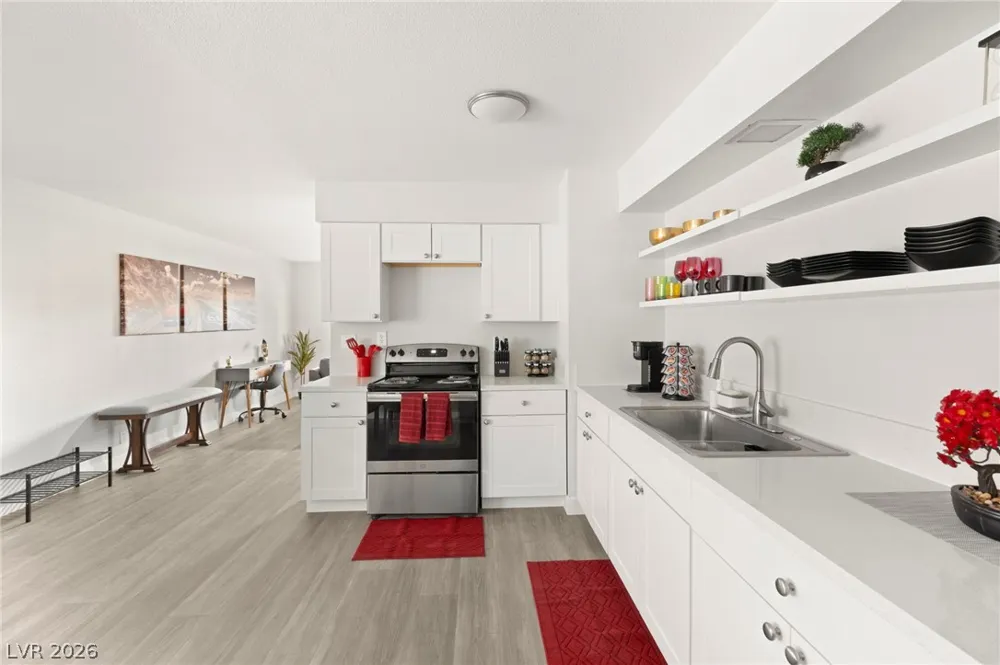 615 S 10th Street #A Las Vegas, NV 89101