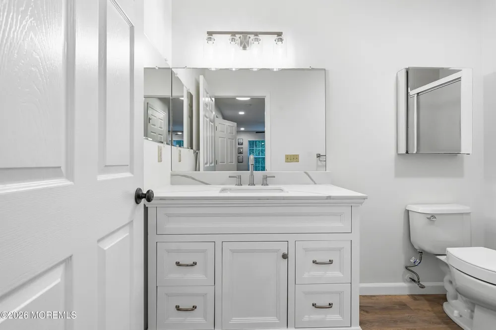 410 Deuce Drive Wall, NJ 07719