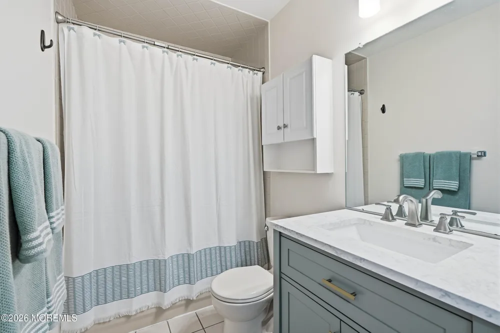 410 Deuce Drive Wall, NJ 07719