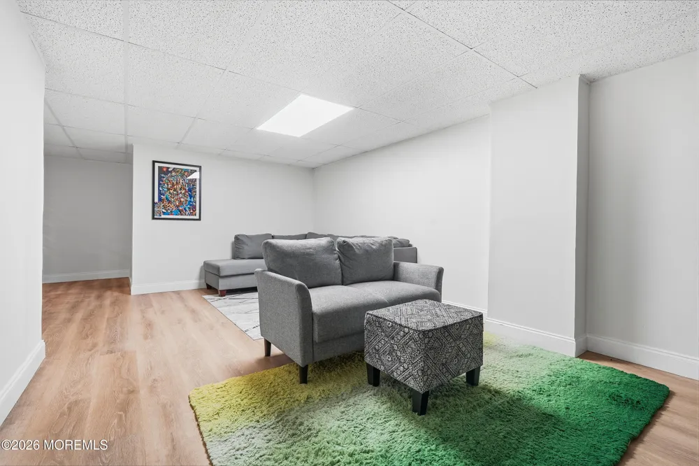 410 Deuce Drive Wall, NJ 07719