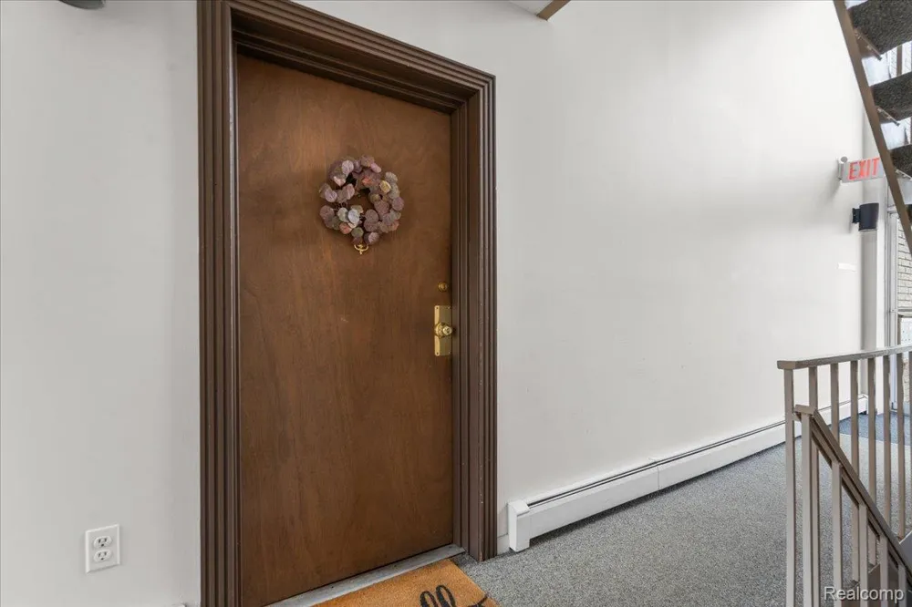 33397 Fargo Street Livonia City, MI 48152