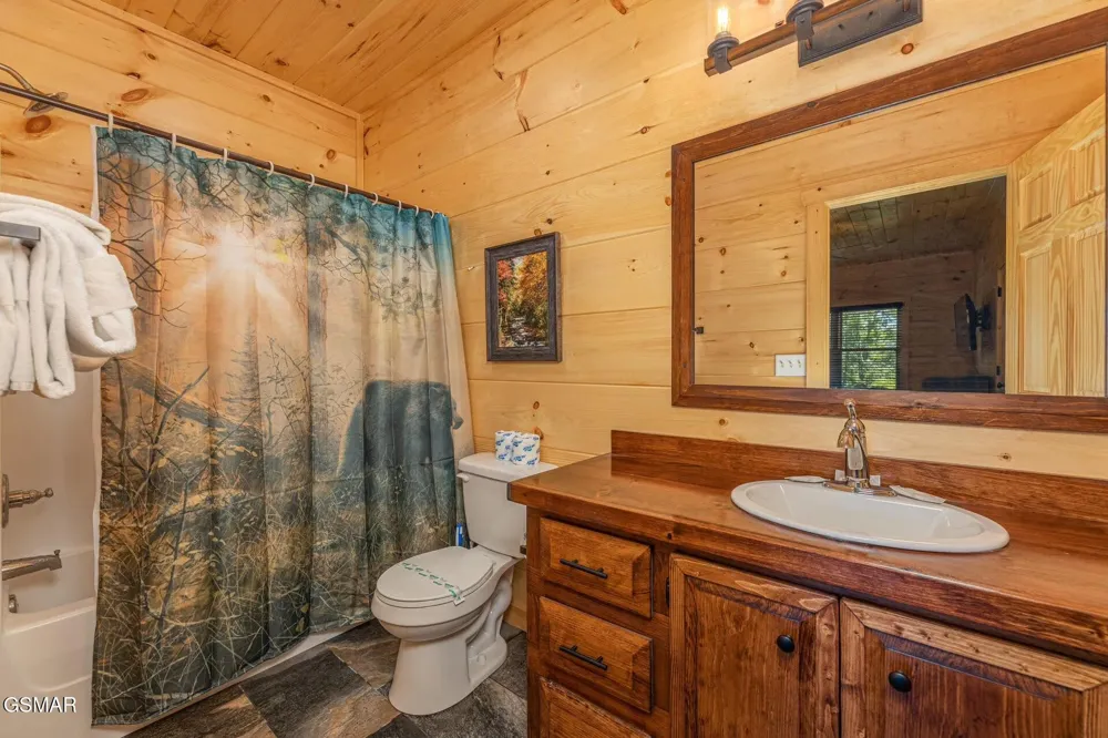 3181 Thomas Headrick Road Sevierville, TN 37862