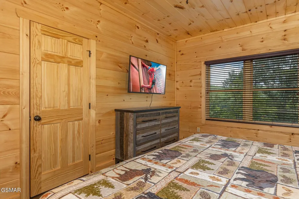 3181 Thomas Headrick Road Sevierville, TN 37862